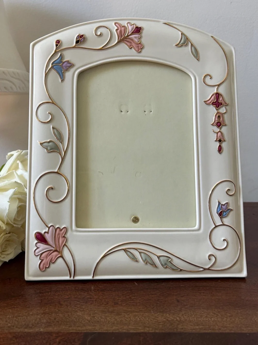Lenox gilded garden 5x7” Floral Picture Frame with Gold Accents